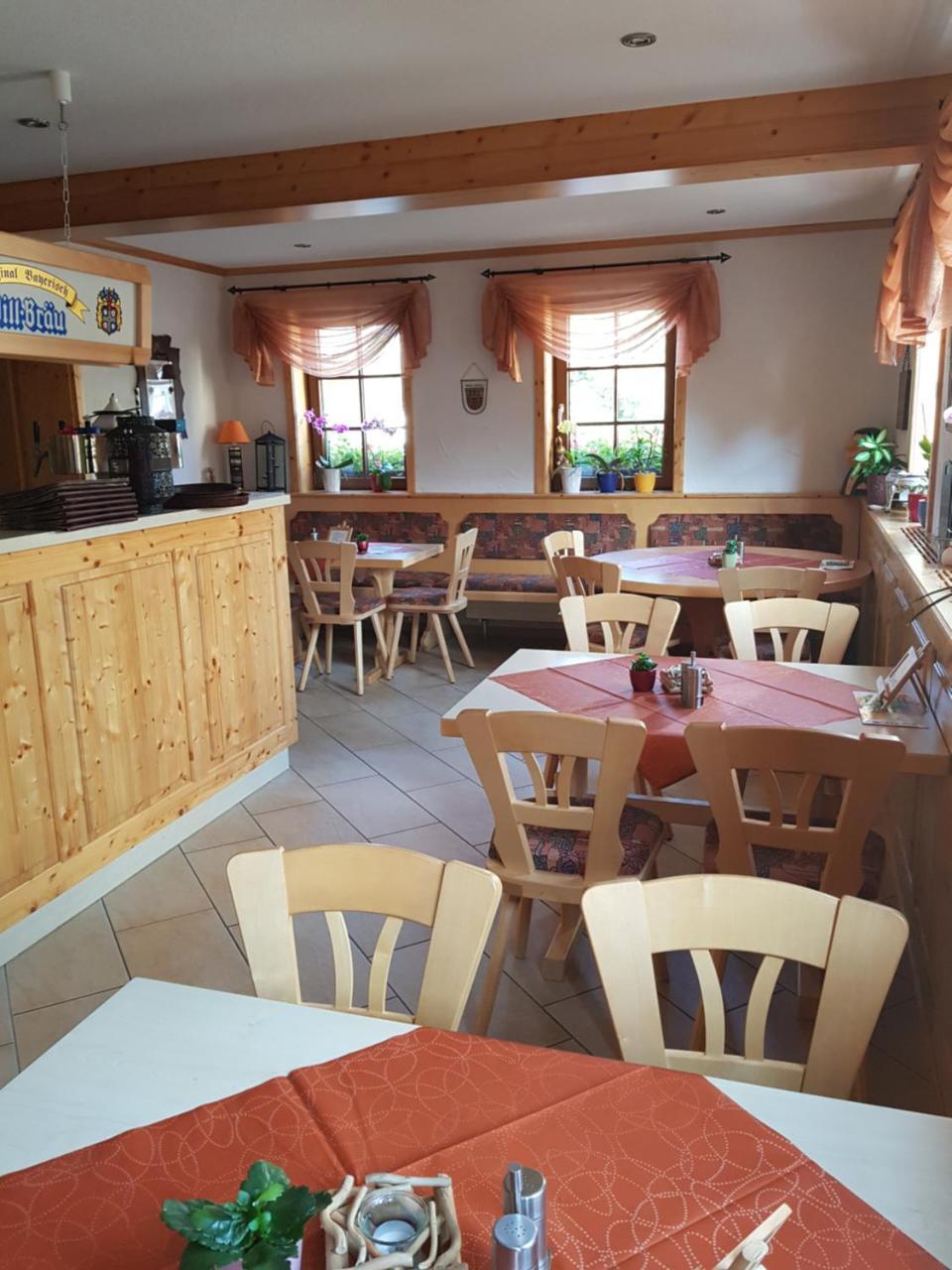 Fraenkischer Hof Zeitlofs ภายนอก รูปภาพ